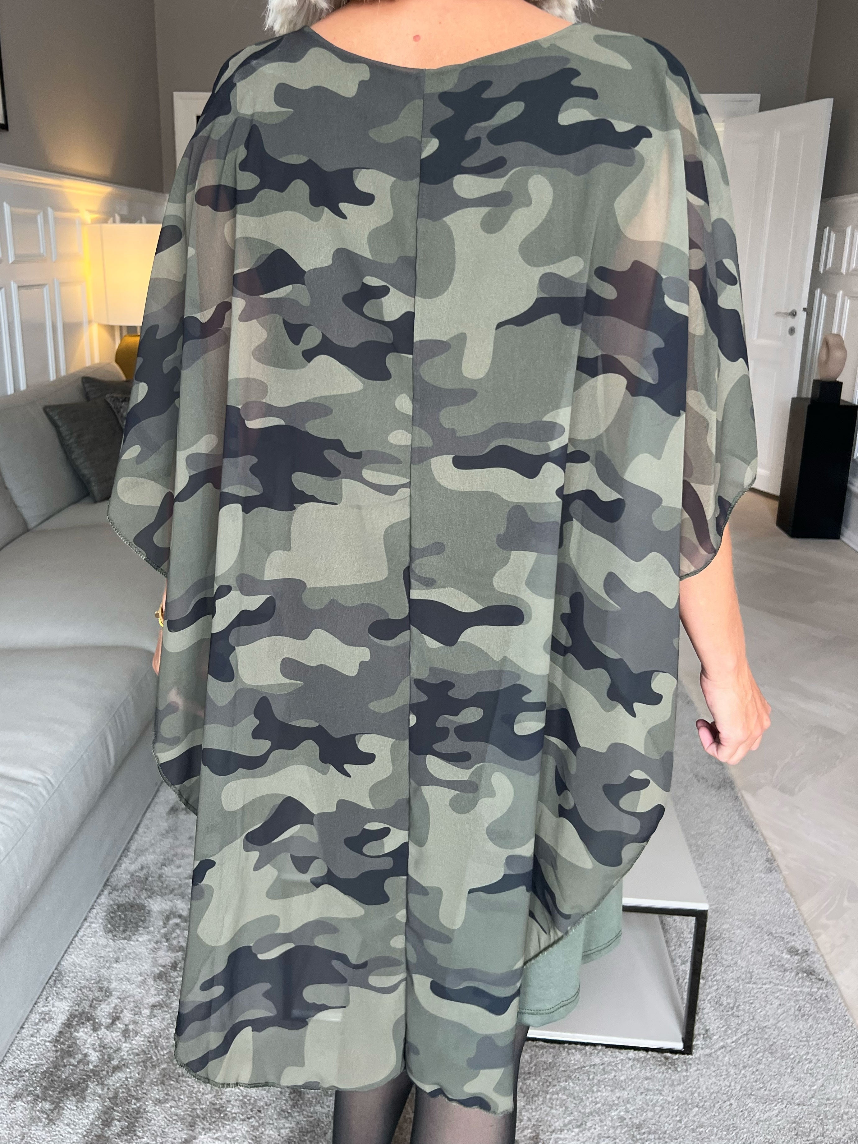 Kenya Camo - Tunikaklänning med chiffonglager